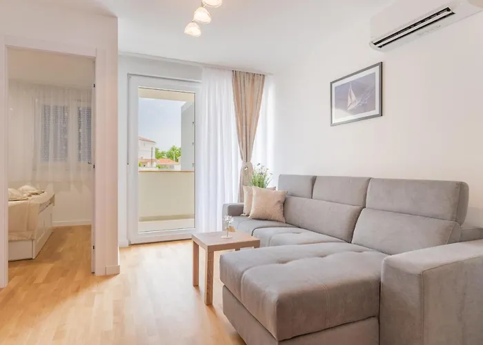 Luxury Apartment Solinka With Private Parking
