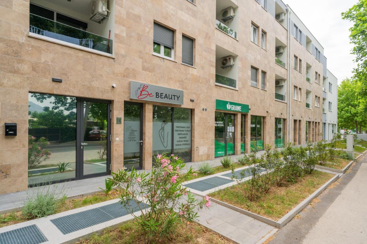 Luxury Solinka With Private Parking Apartment *
